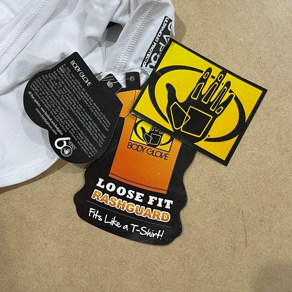 NEW Body Glove Mens White‎ Rash Guard Short Sleeve Shirt UV Protection Small - Picture 6 of 7